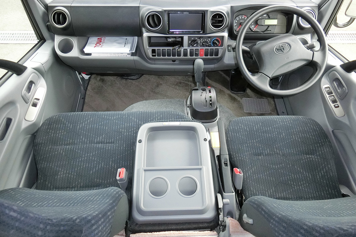 Wohn-DC:Driver's seat (in a car)